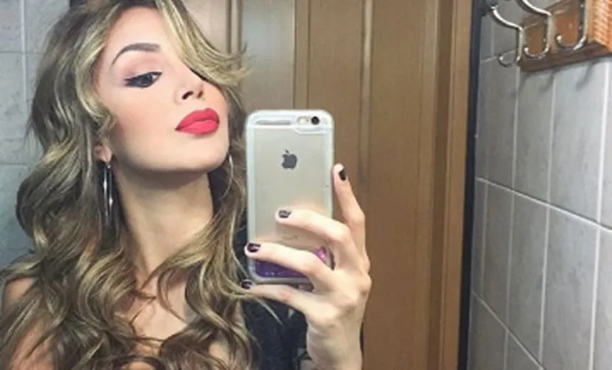 Miss Venezuela vira meme após ‘viajar’ o mundo sem sair do banheiro; Confira!