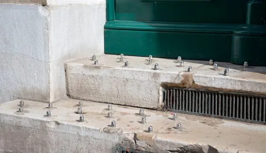 Câmara aprova projeto que proíbe construções que afastem moradores de rua dos espaços públicos