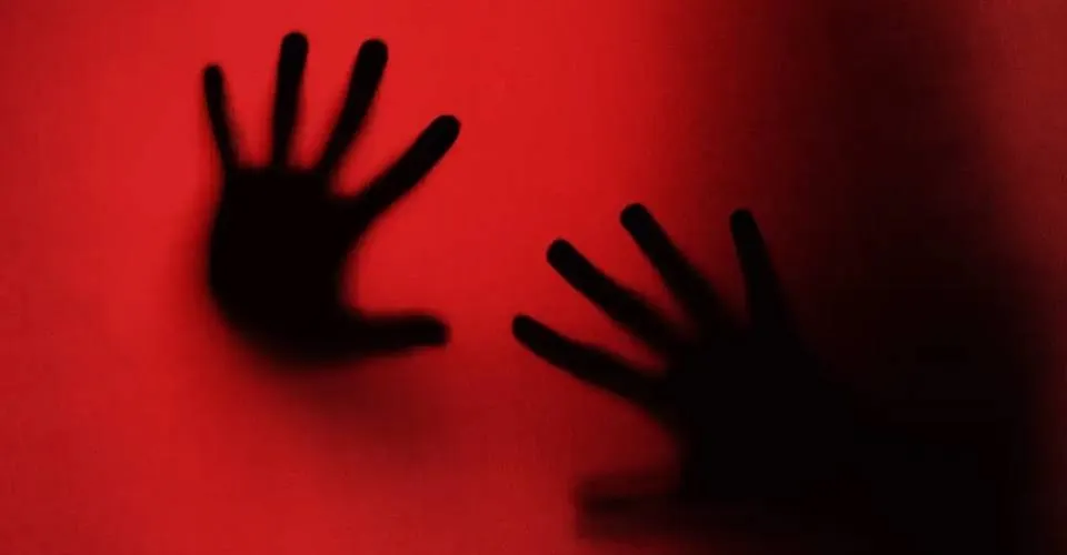 Bahia registra 5 casos de estupro em duas semanas; dois foram coletivos e há vítimas adolescentes