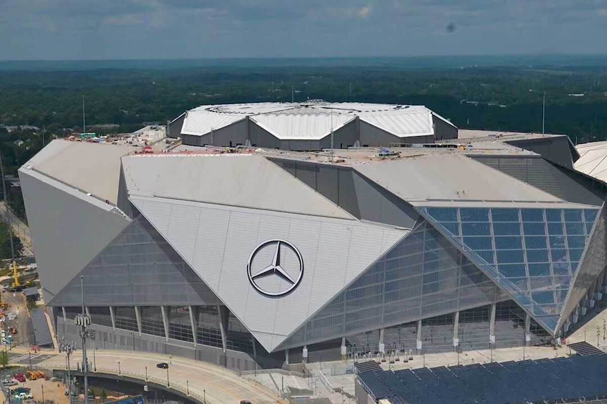 Entorno e depend&ecirc;ncias do Mercedes Benz Stadium contar&aacute; com seguran&ccedil;a refor&ccedil;ada. Foto: Reprodu&ccedil;&atilde;o | Wikipedia