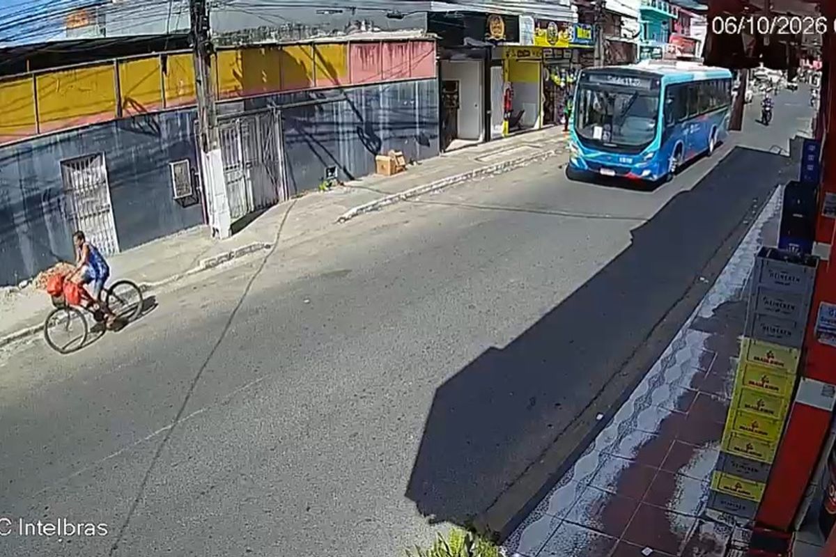 Acidente com ciclista idosa em Santo Ant&ocirc;nio de Jesus. Foto: Reprodu&ccedil;&atilde;o | V&iacute;deo