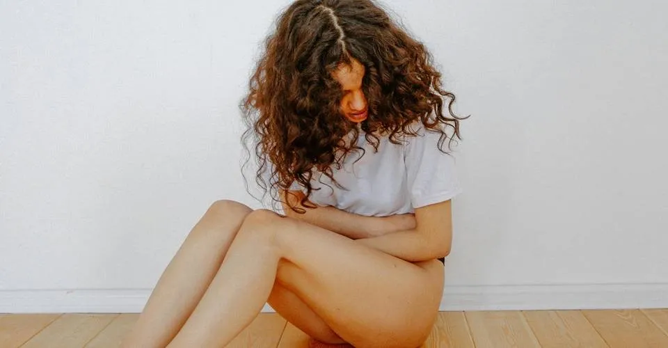 Especialista orienta como diagnosticar e tratar a endometriose na adolescência