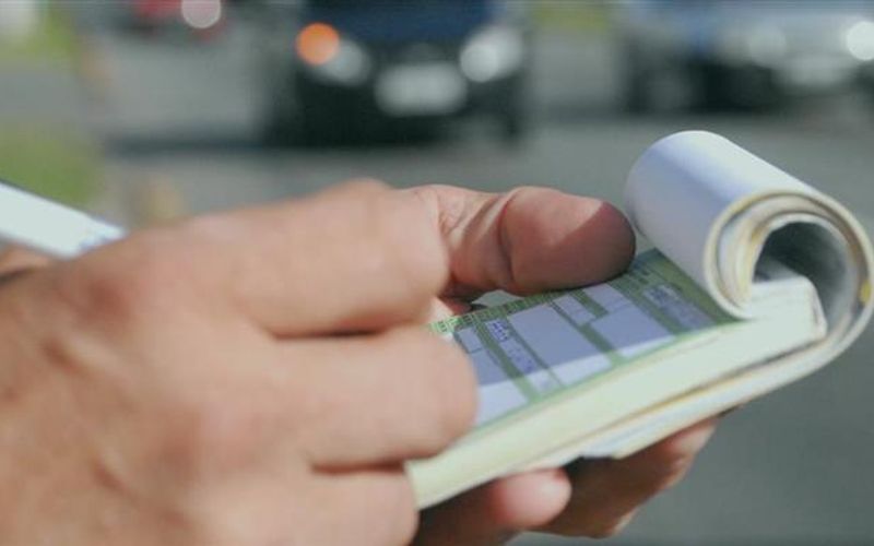 Atualmente, dirigir sob efeito de &aacute;lcool j&aacute; &eacute; considerado infra&ccedil;&atilde;o grav&iacute;ssima, com multa de R$ 2.934,70 e suspens&atilde;o da CNH por 12 meses/Foto: Reprodu&ccedil;&atilde;o