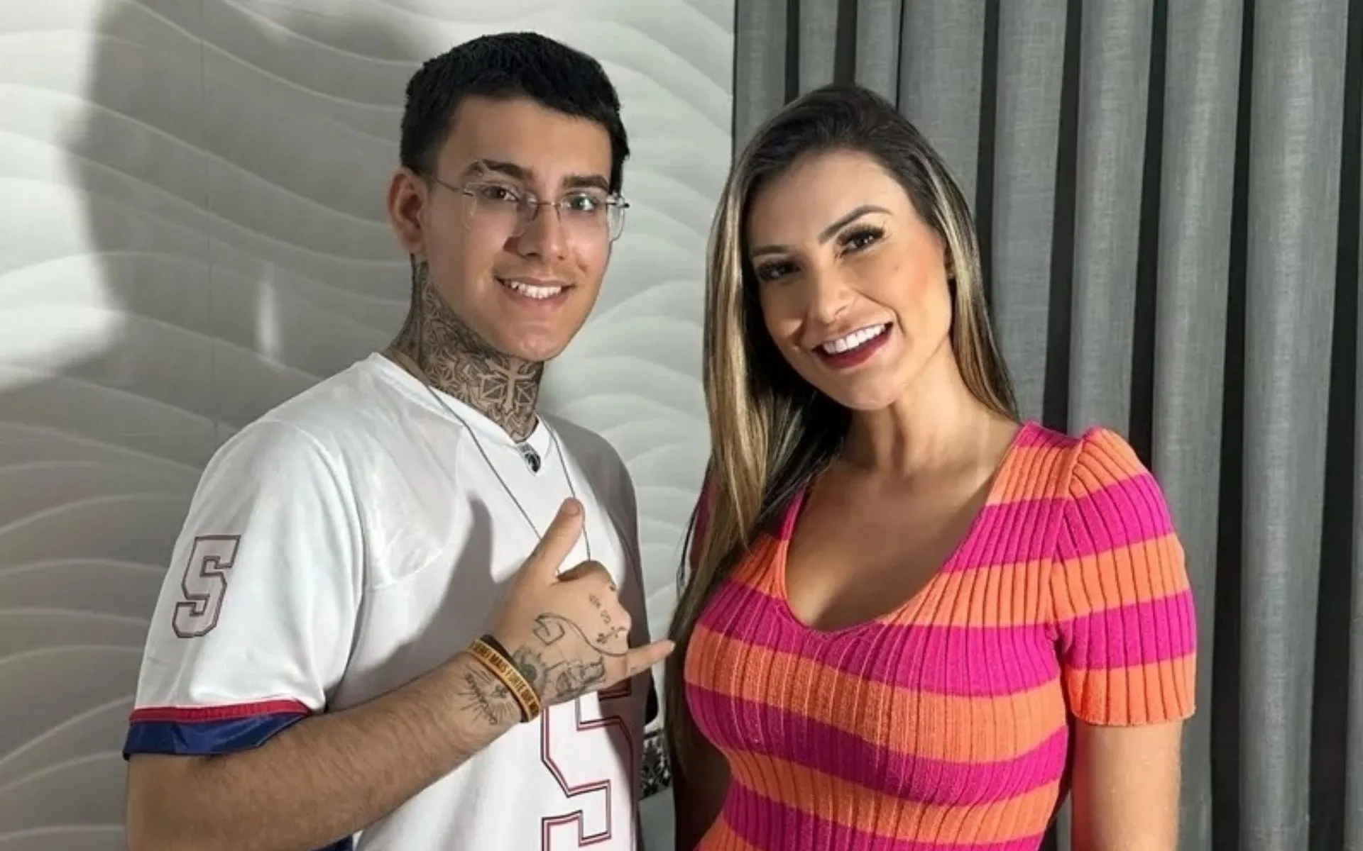 Andressa Urach revela que já agrediu o filho por medo de que ele fosse gay