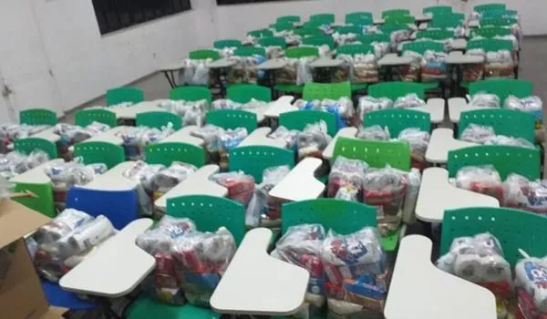 Professores e estudantes da Uneb farão drive thru solidário para arrecadar alimentos
