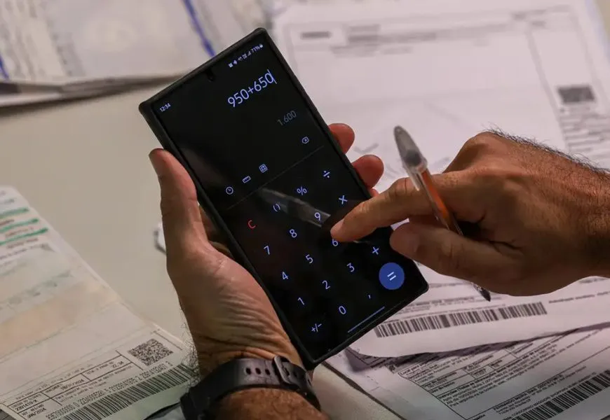 Entenda como funciona a renegociação de dívidas da Serasa