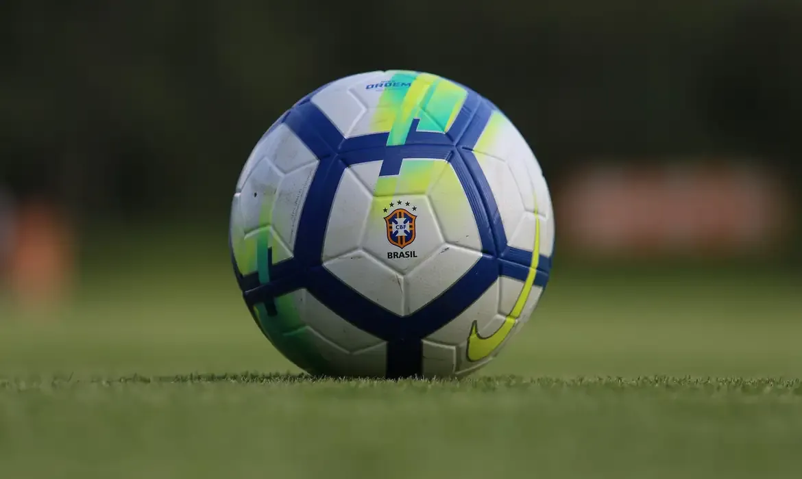 Proibi&ccedil;&atilde;o das bets: Minist&eacute;rio do Esporte adia reuni&atilde;o com CBF