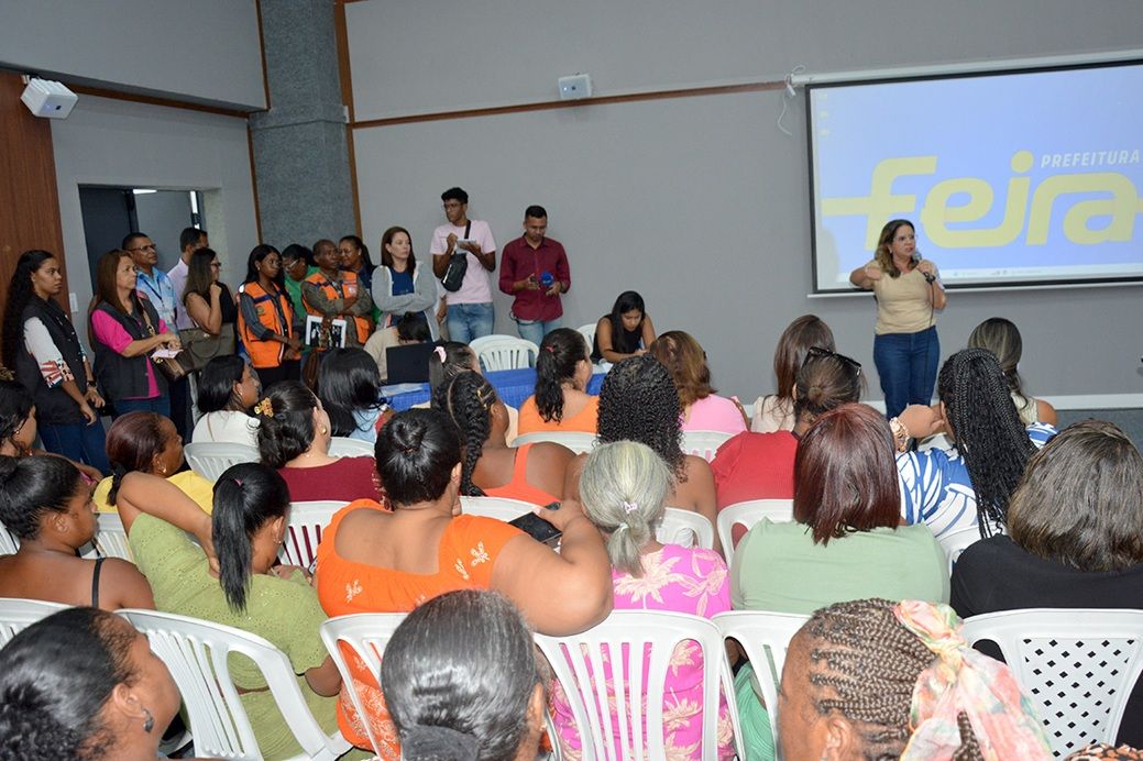 Micareta De Feira 2025 Confusão Deixa Ambulantes Sem Alvarás