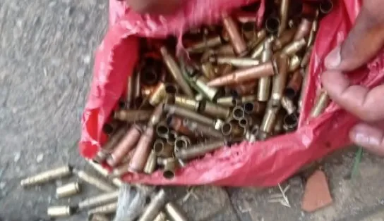"Bala comendo no centro", relata testemunha de ataque de facção em Camaçari; veja vídeo