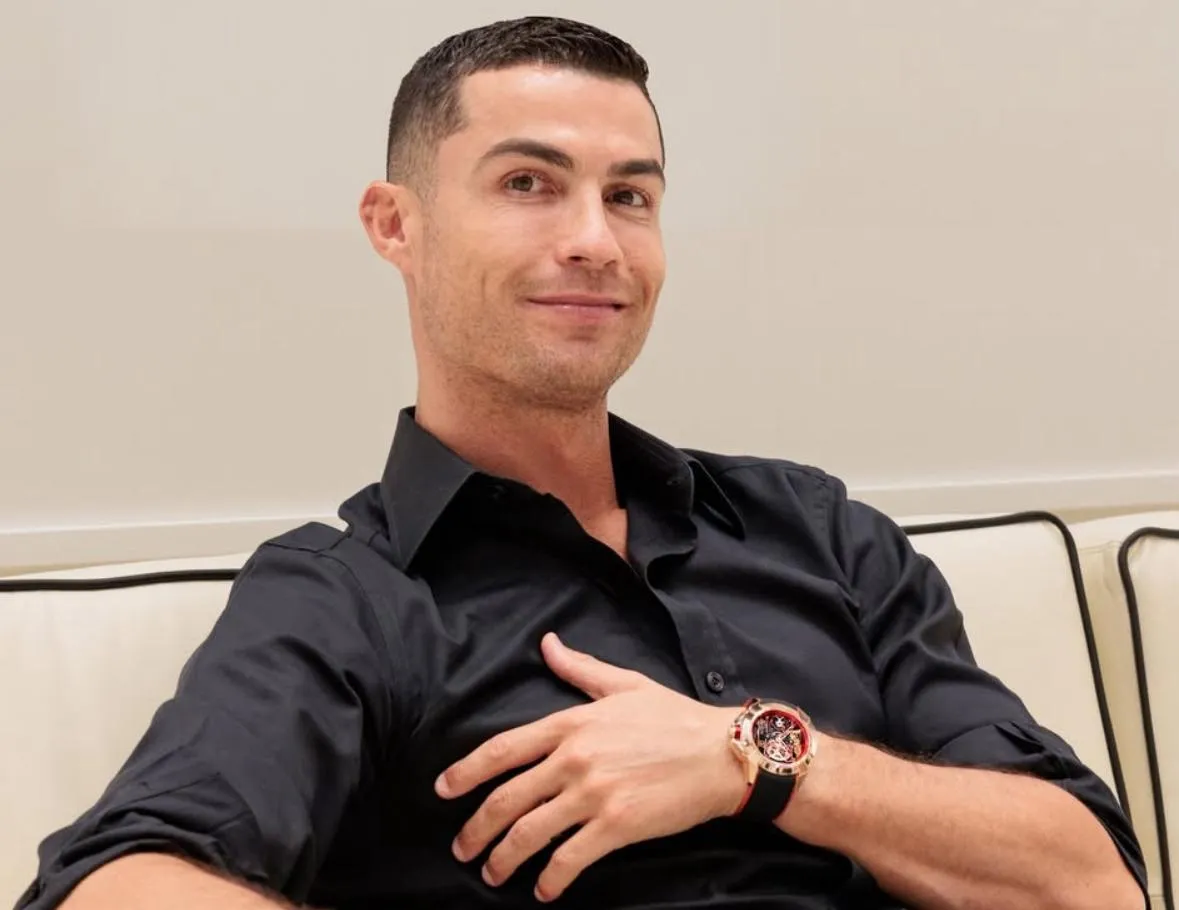 Cristiano Ronaldo é o atleta mais bem pago do mundo; veja a lista