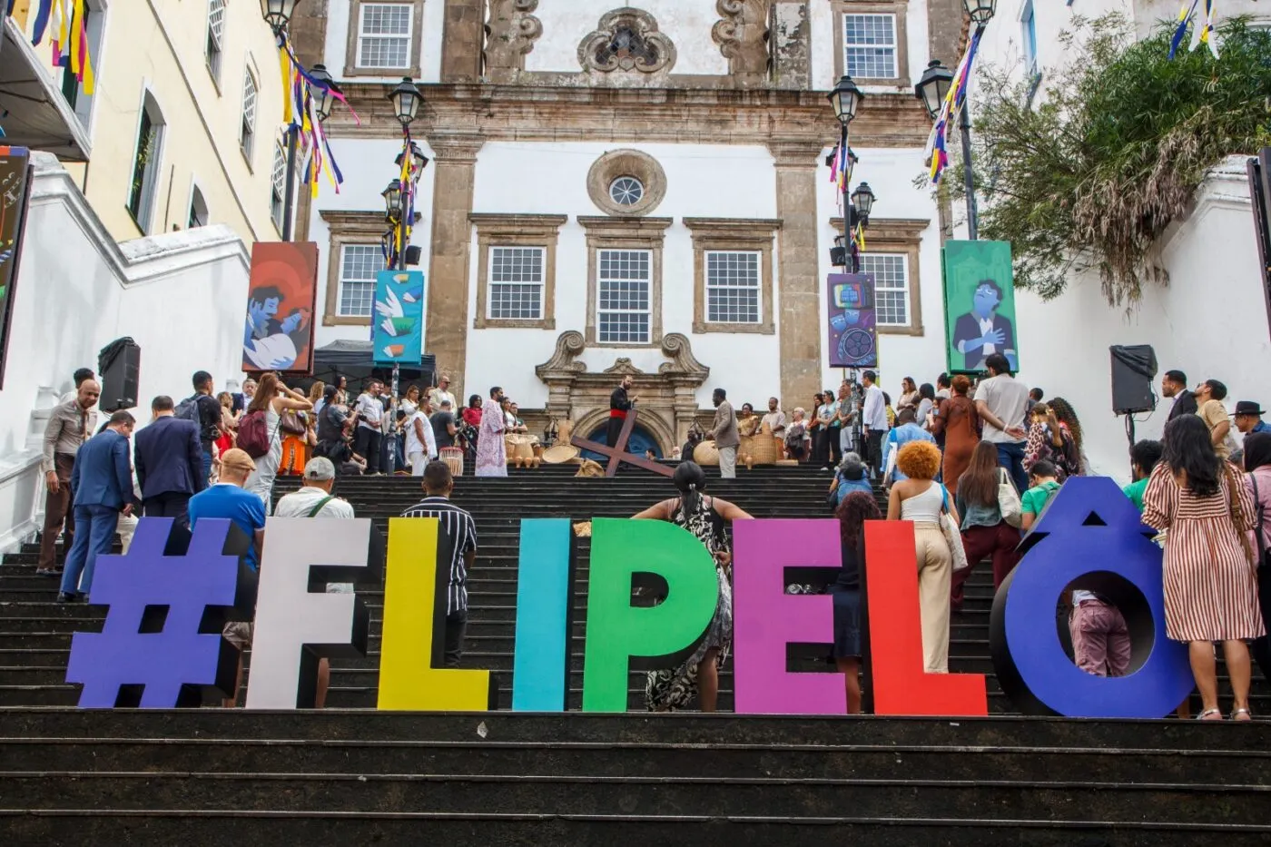 Flipelô provoca alterações no trânsito de Salvador; veja bloqueios e desvios