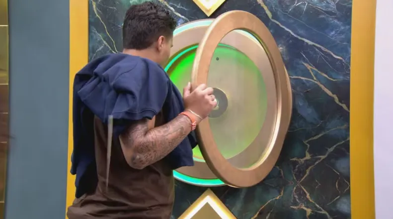 Pedro aperta botão de desistência e deixa o BBB 26 após acusação de assédio