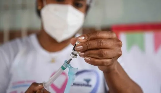 Covid-19: vacinação da primeira e segunda dose será suspensa neste domingo em Salvador