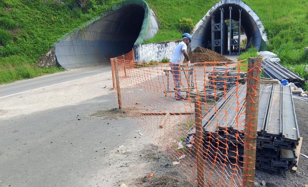 Tráfego Na Ba 882, Em Vera Cruz, É Interditado Para Recuperação De Túnel