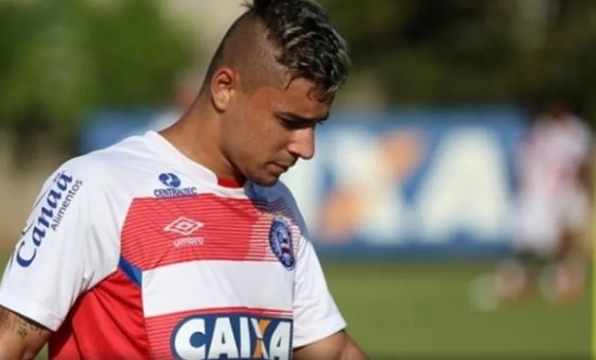 Bahia contrata lateral João Pedro até dezembro de 2020
