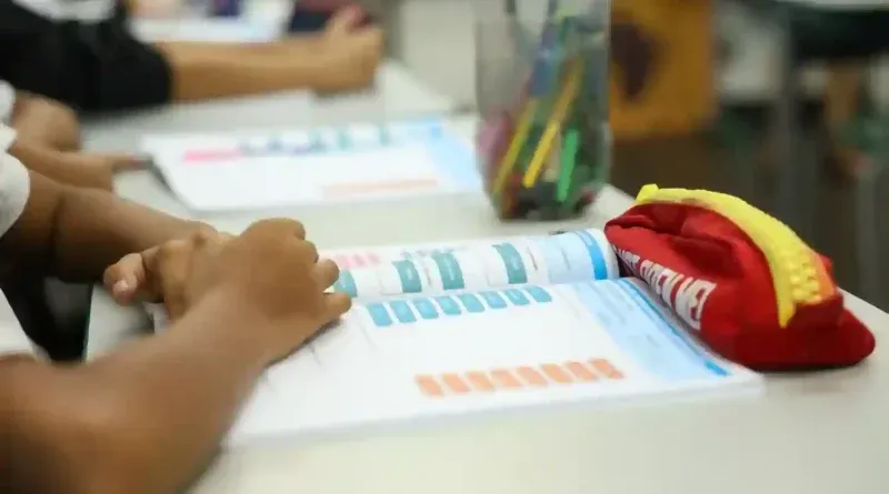 Câmara aprova projeto que cria o Sistema Nacional de Educação