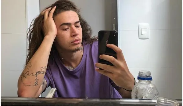 Whindersson Nunes preocupa fãs após desabafo: ''tenho saudade de quando eu era feliz''