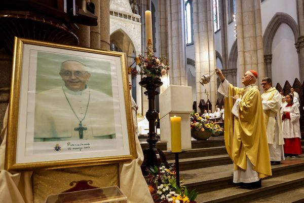 O funeral do Papa Francisco ocorrerá no sábado (26). Foto: Paulo Pinto/Agência Brasil