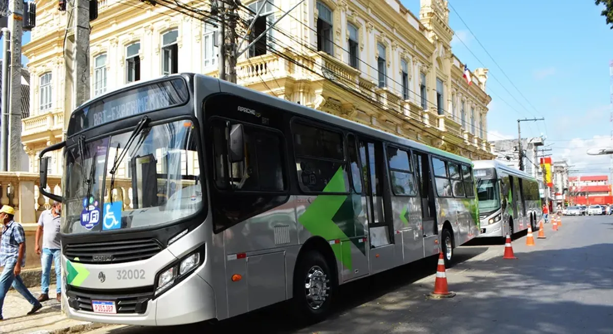 &Ocirc;nibus De Feira De Santana[