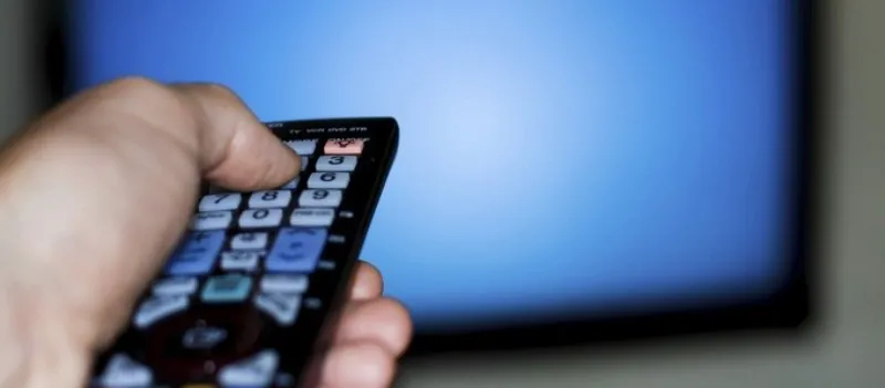QUEDA LIVRE: TV paga registra perda de 262 mil assinantes em 12 meses
