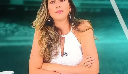Gerente de TV é acusada de pedir para repórteres trocar "nudes" por matérias; "falava com sorriso no rosto"  