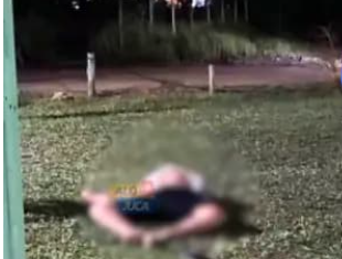 Sandro Souza estava esperando o transporte para ir à escola quando foi morto a tiros
