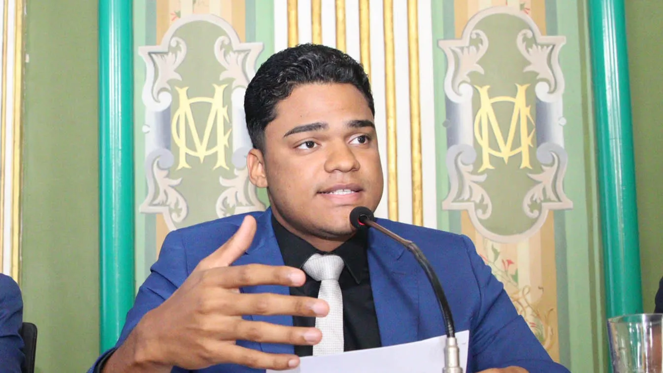 Sandro Filho se revolta após ser expulso MBL: 'Articulação de pessoas ruins'