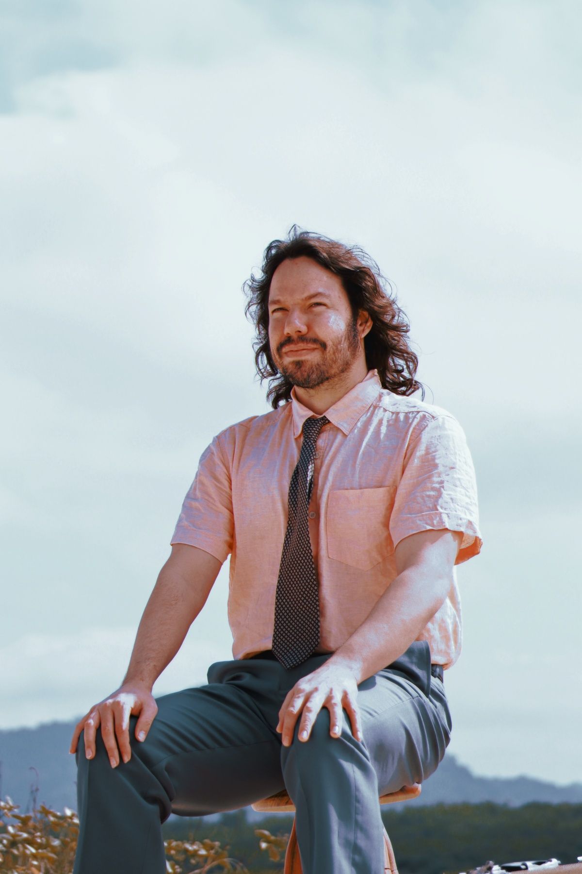 Vocalista da Maglore apresenta seu rec&eacute;m-lan&ccedil;ado &aacute;lbum solo, &ldquo;Can&ccedil;&otilde;es do Velho Mundo&rdquo;,  no Teatro Moli&egrave;re. Foto: Divulga&ccedil;&atilde;o