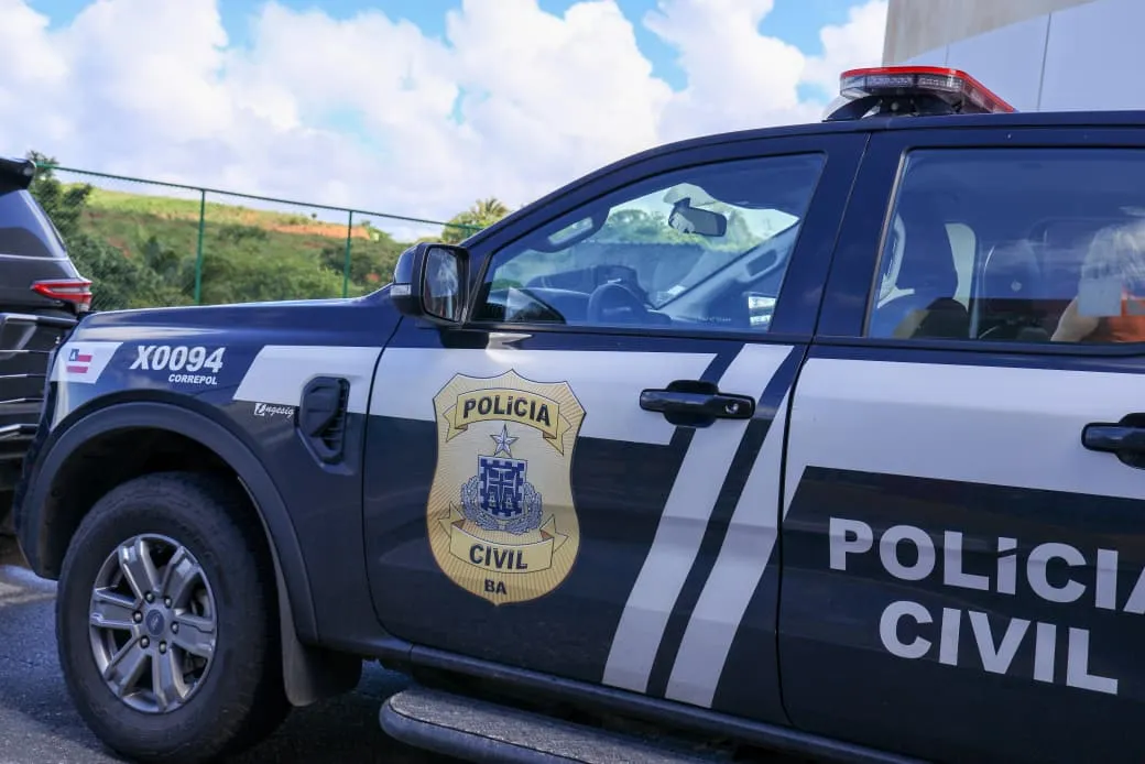 Mulher é presa por cobrar R$ 100 mil de vítima que buscava ajuda psicológica na Bahia