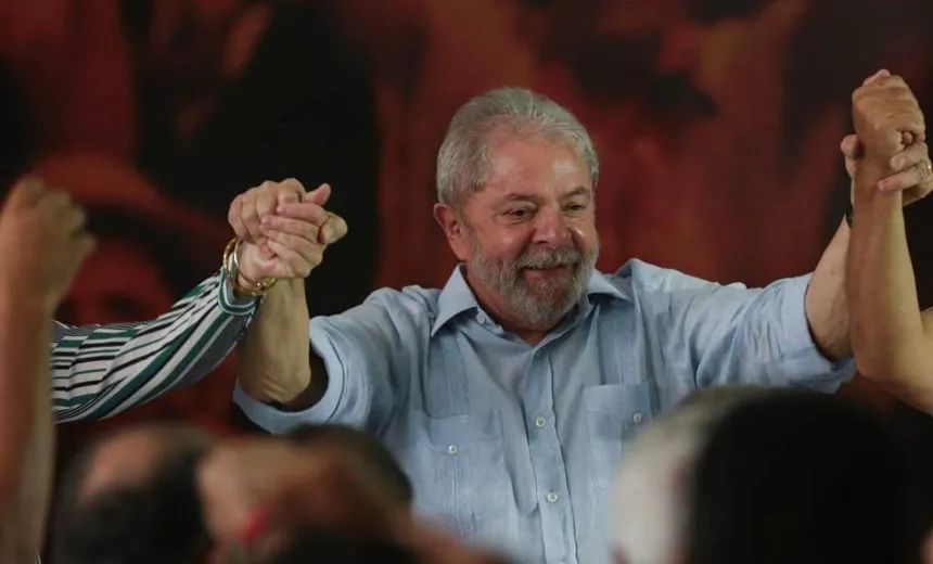 NA DÚVIDA: Eleitorado se divide sobre candidatura de Lula, segundo Datafolha