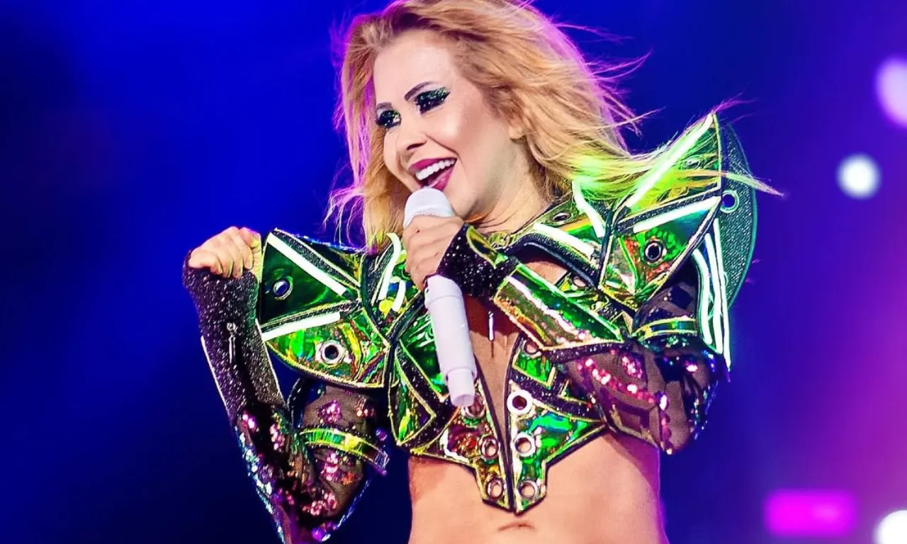 Joelma é internada às pressas e cancela participação em especial de TV