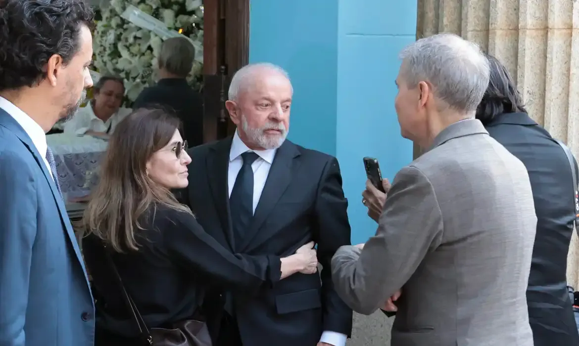 Lula comenta julgamento de Bolsonaro no STF: 'Se é inocente, prove'