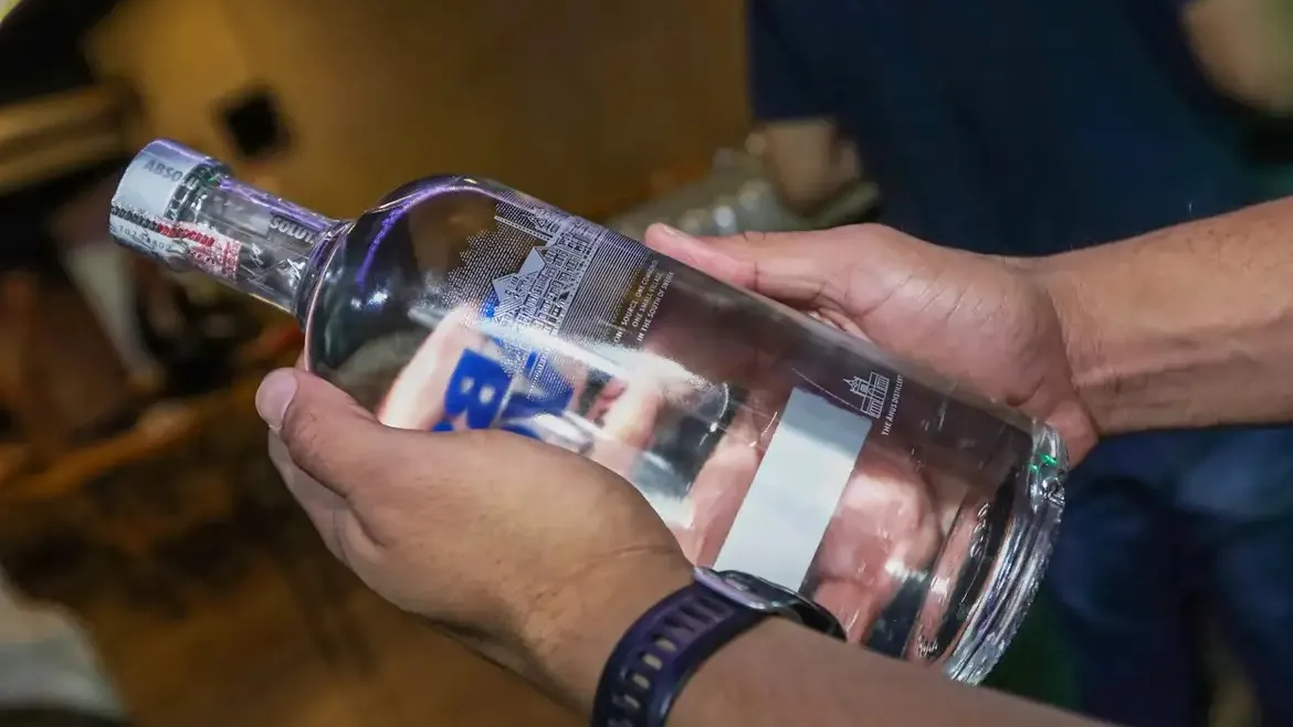 Casos suspeitos de intoxicação por metanol sobem para 127 no Brasil
