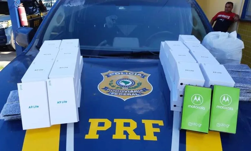 Homem é preso após contrabandear carga de celulares avaliada em quase R$ 100 mil