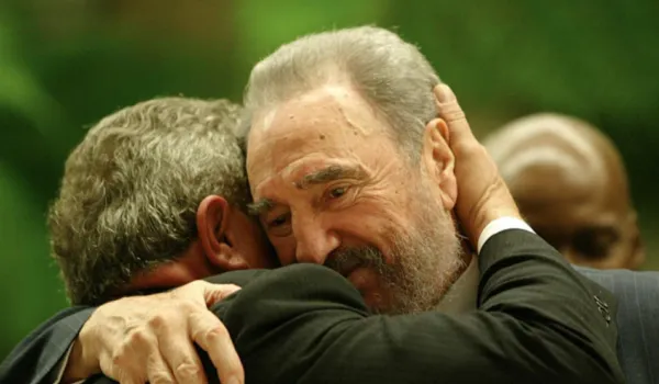 Lula parabeniza Fidel Castro em dia que cubano completaria 94 anos; "suas ideias permanecem vivas"