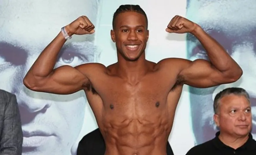 Boxeador morre aos 27 anos após sofrer nocaute em luta