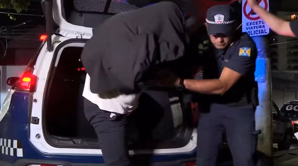 M&eacute;dico &Eacute; Preso Por Matar Outros Dois M&eacute;dicos a Tiros Em Barueri Cr&eacute;dito Reprodu&ccedil;&atilde;o TV