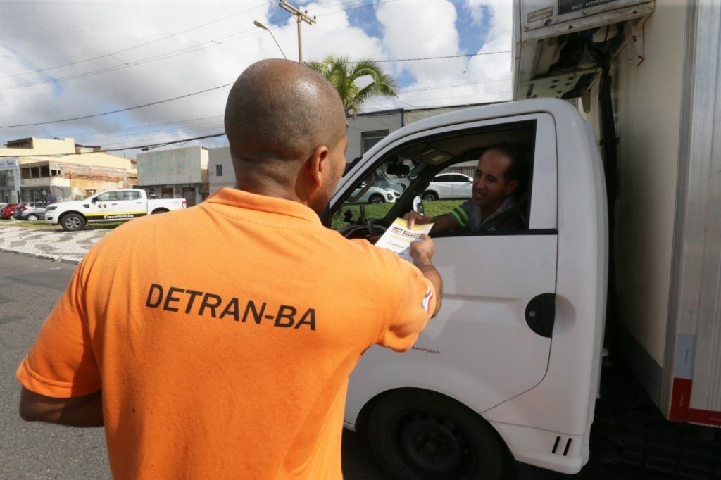 Detran realiza blitz da lei seca no carnaval. Foto: Eloi Correa/Govba
