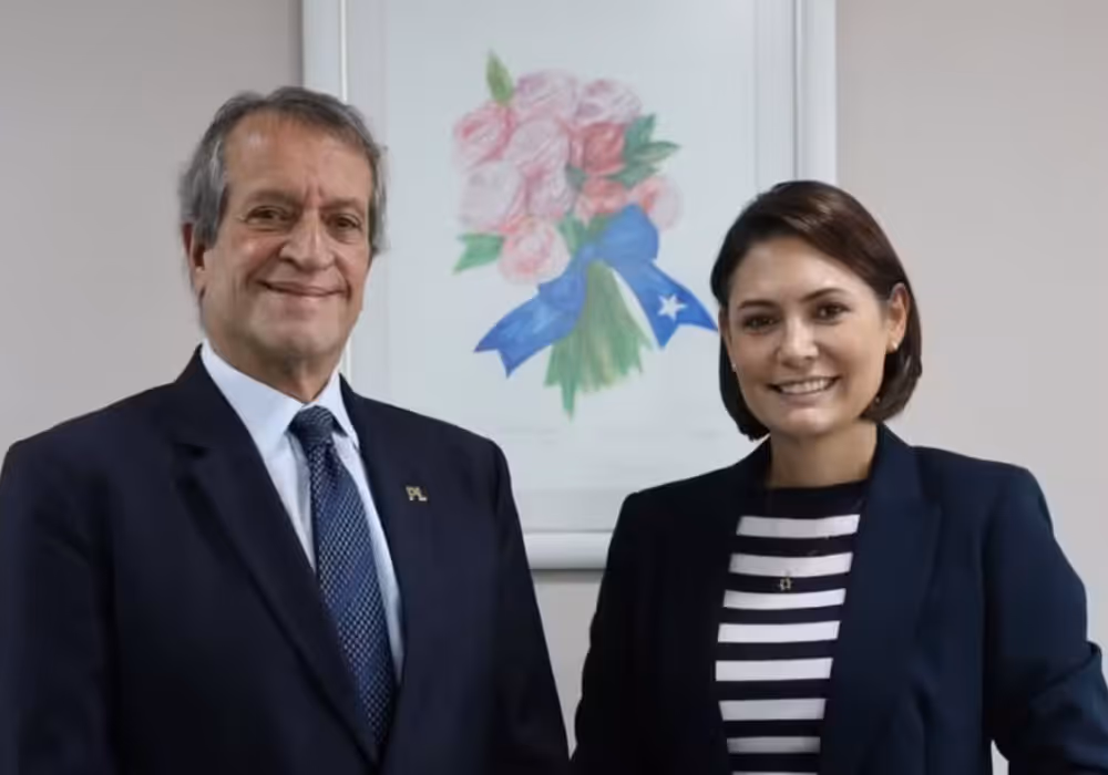 Michelle e presidente do PL se reuniram para discutir futuro do partido