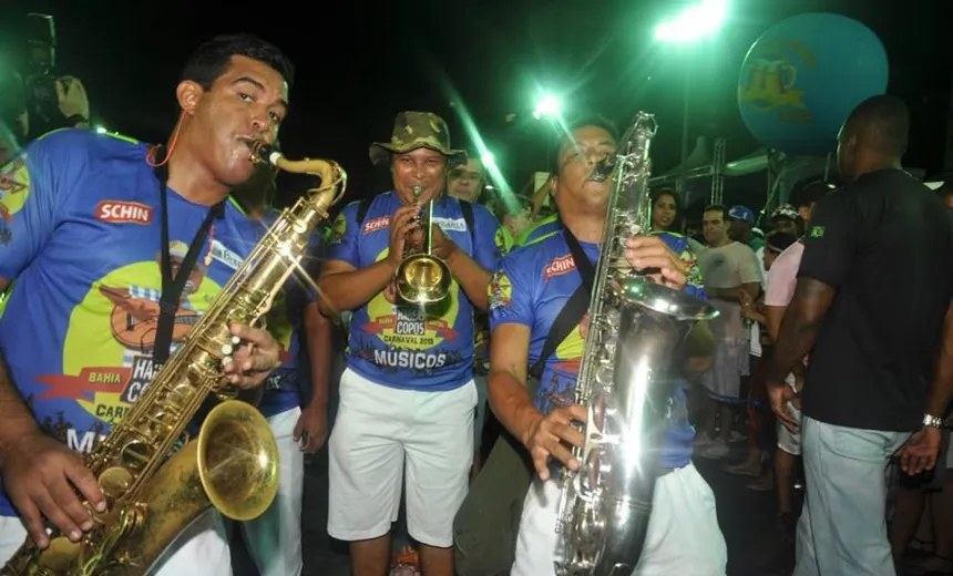 PRÉ-CARNAVAL: Mais de 20 bandas e fanfarras agitam Circuito Sérgio Bezerra nesta quarta