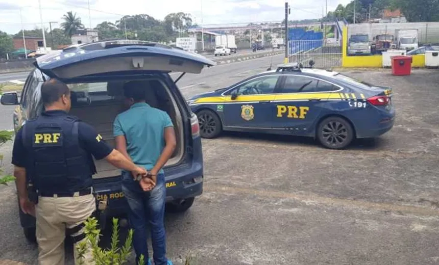 PRF prende suspeito de cometer dezenas de assaltos a ônibus em Salvador 