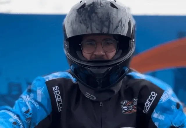 Piloto Morto   Reprodução Sc C10