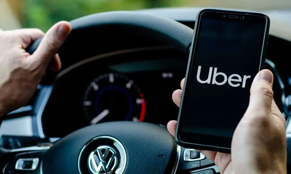 Uber prevê aumento de até 10% a motoristas em nova categoria