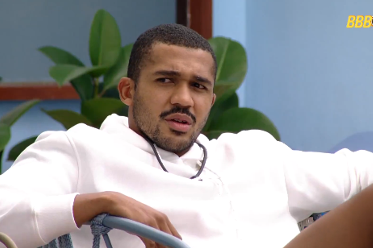 Matheus se pronunciou ap&oacute;s ser acusado de homofobia 'Que mimimi'.  |Foto: Reprodu&ccedil;&atilde;o Rede Globo 