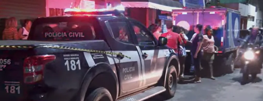 Pai morre após ser ferido com navalha em discussão com filho em barbearia na Bahia 
