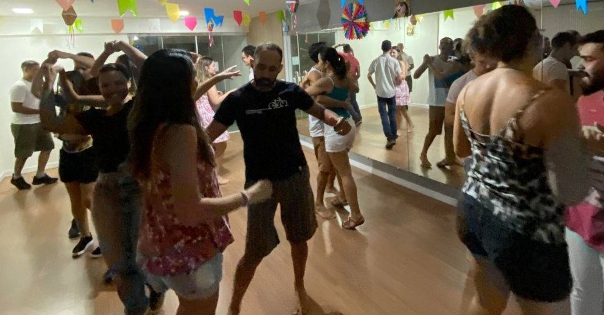 Número de interessados em dançar forró aumenta em até 70% durante o São ...