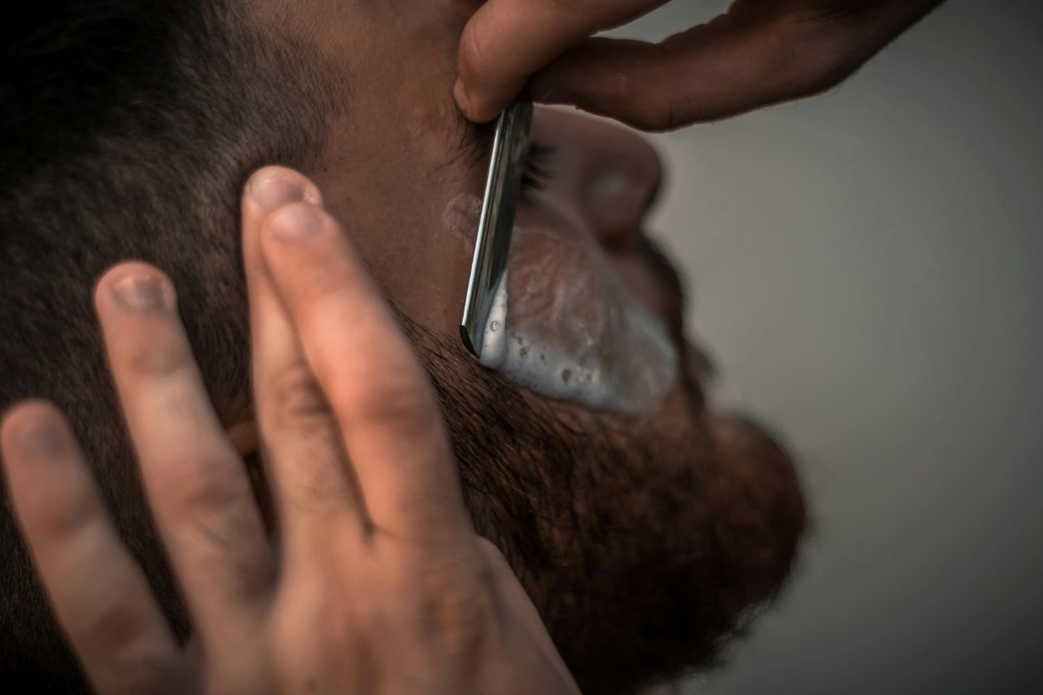 Entre os entrevistados do sexo masculino, 41% afirmaram manter uma rotina diária de cuidados. | Foto: Ilustrativa/Pexels