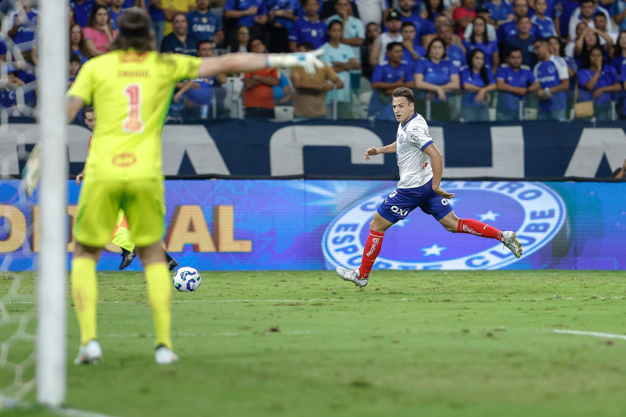 Arias em ação contra Cruzeiro | Foto: Rafael Rodrigues / EC Bahia