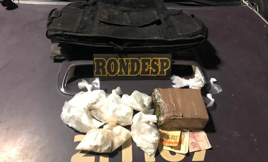 Pernambués: polícia encontra 250 pinos com cocaína; droga foi avaliada em R$ 3 mil 