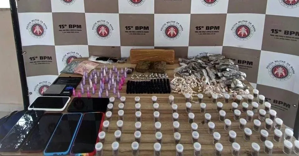 Quatro homens são presos com diversas porções drogas em Itabuna
